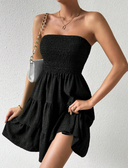 SHEIN LUNE Solid Color Ruffles Hem Strapless Dress
