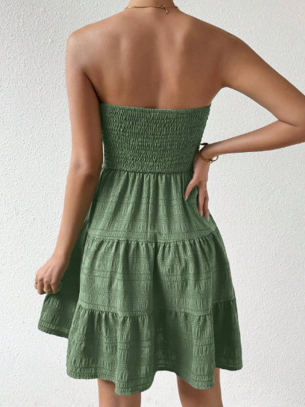 SHEIN LUNE Solid Color Ruffles Hem Strapless Dress