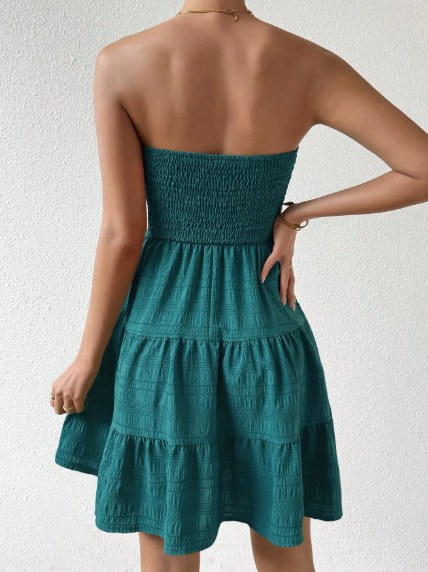 SHEIN LUNE Solid Color Ruffles Hem Strapless Dress