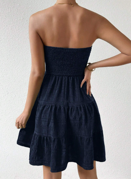 SHEIN LUNE Solid Color Ruffles Hem Strapless Dress