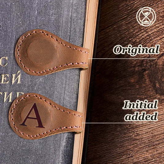 TimelessMark - Personalized Magnetic Leather Bookmark - Brown