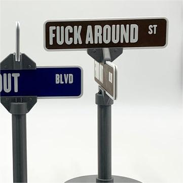 🤣F Around/Find Out Street Sign Desk Decoration | Funny Desk Gift