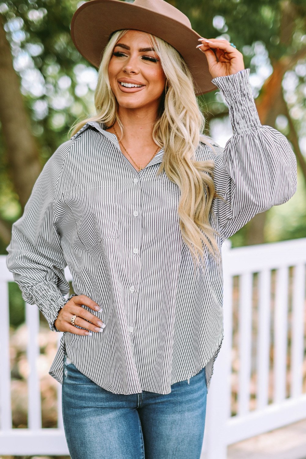 🔥Mid-length smocked shirt with striped lapel and oversized drawdown sleeves🏆️