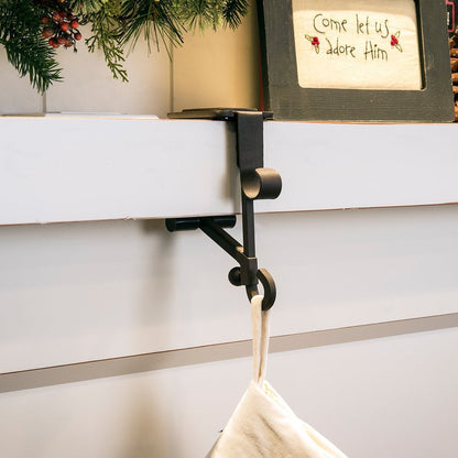 🎄Fireplace Stocking and Garland Hanger