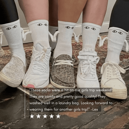 Hand-in-Hand Socks – Become Solemates Forever!!!